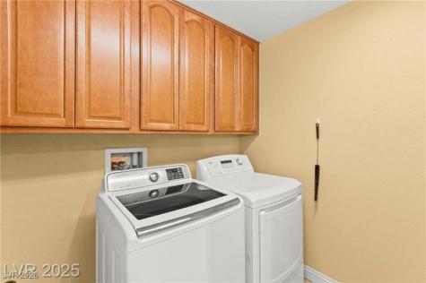 9685 Stonily Lane Las Vegas NV 89178