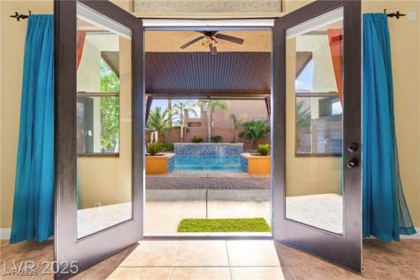 9685 Stonily Lane Las Vegas NV 89178