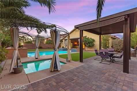 9685 Stonily Lane Las Vegas NV 89178