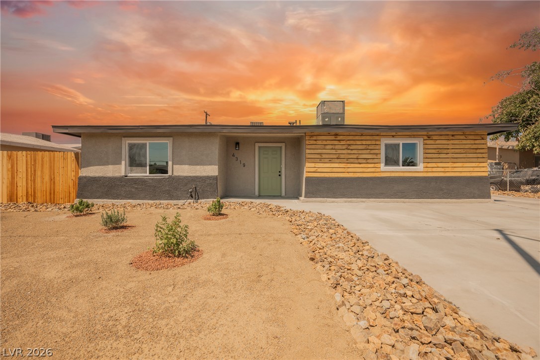 4319 Calimesa Street Las Vegas NV 89115