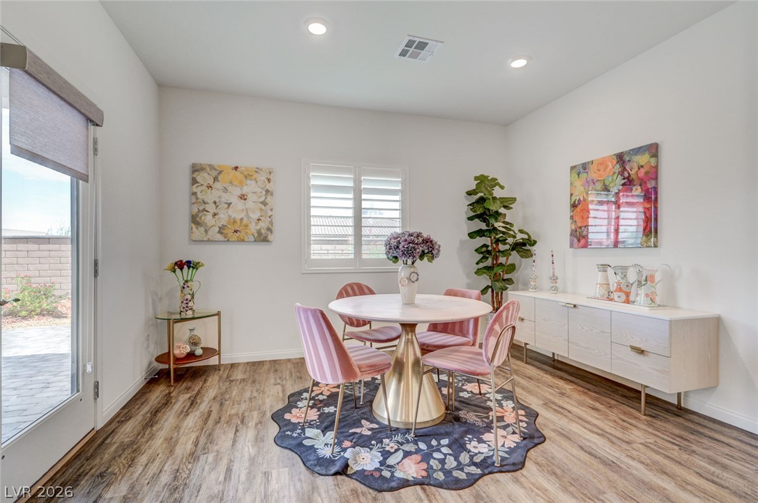 7446 Charlotte Bay Avenue North Las Vegas NV 89084
