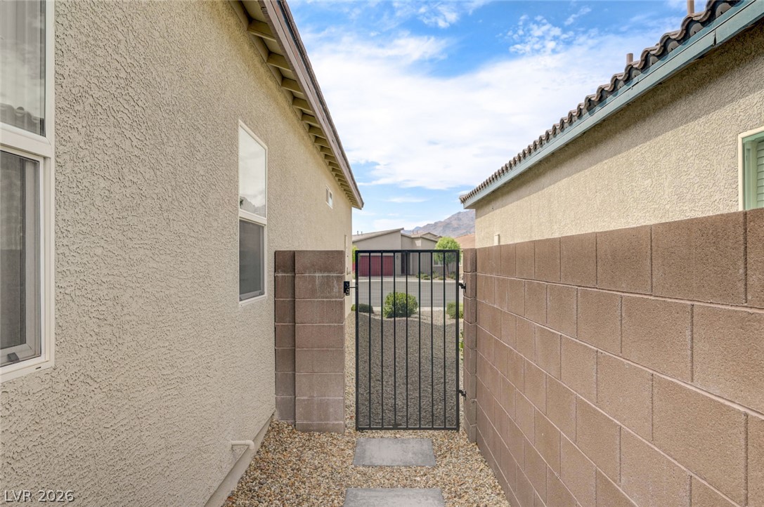 7446 Charlotte Bay Avenue North Las Vegas NV 89084