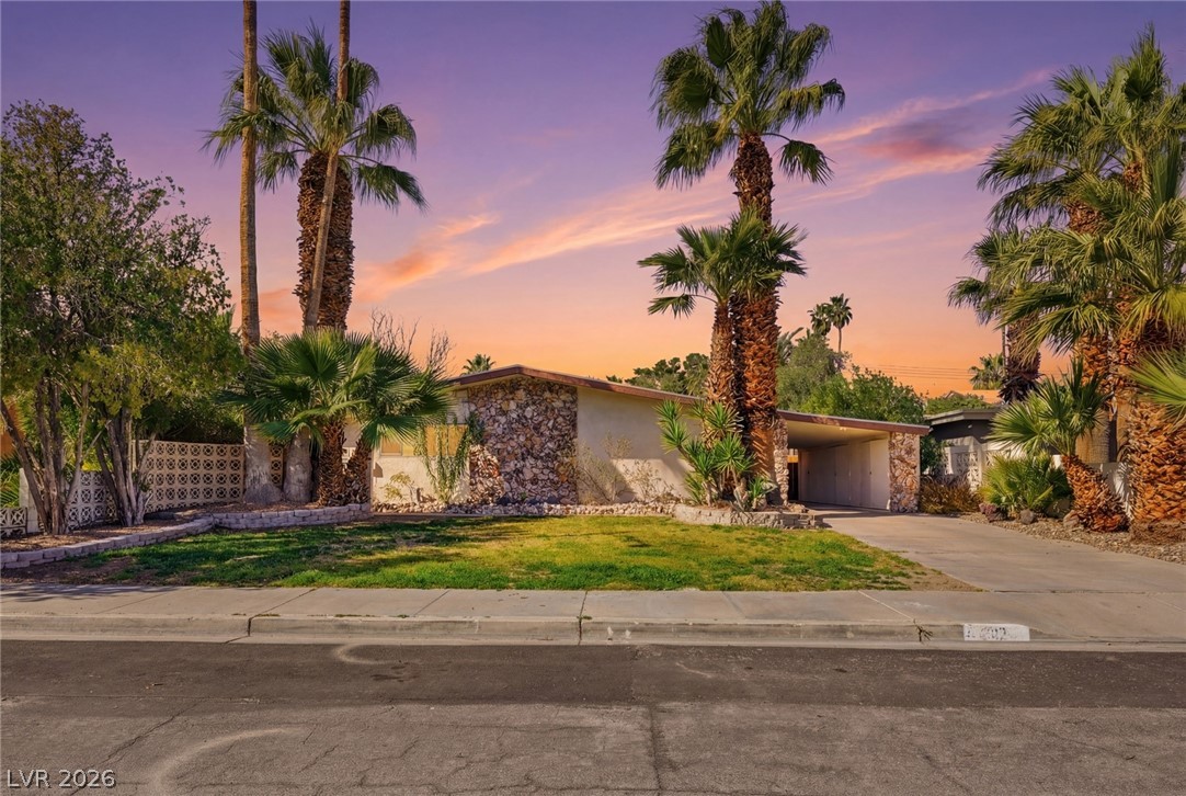 1812 Cochran Street Las Vegas NV 89104