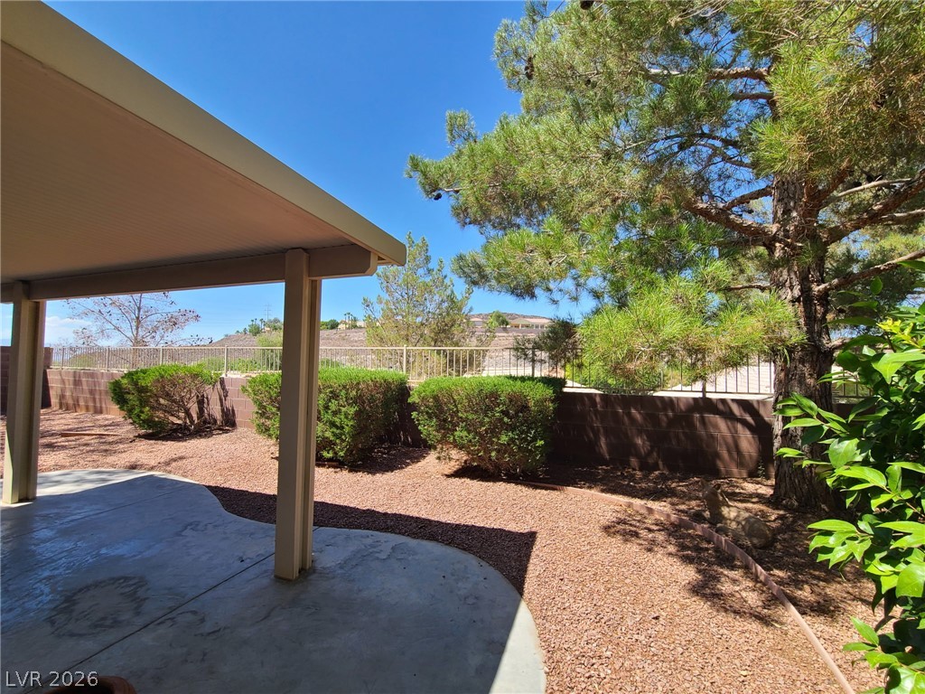 2278 Chestnut Ranch Avenue Henderson NV 89052