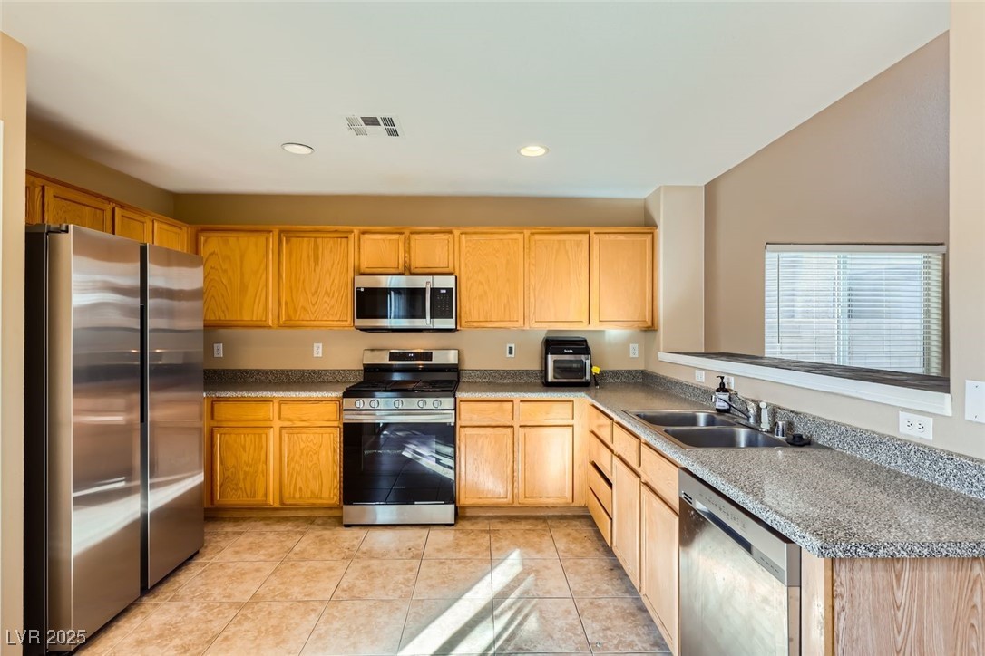 1342 Louisiana Lakes Avenue Las Vegas NV 89183