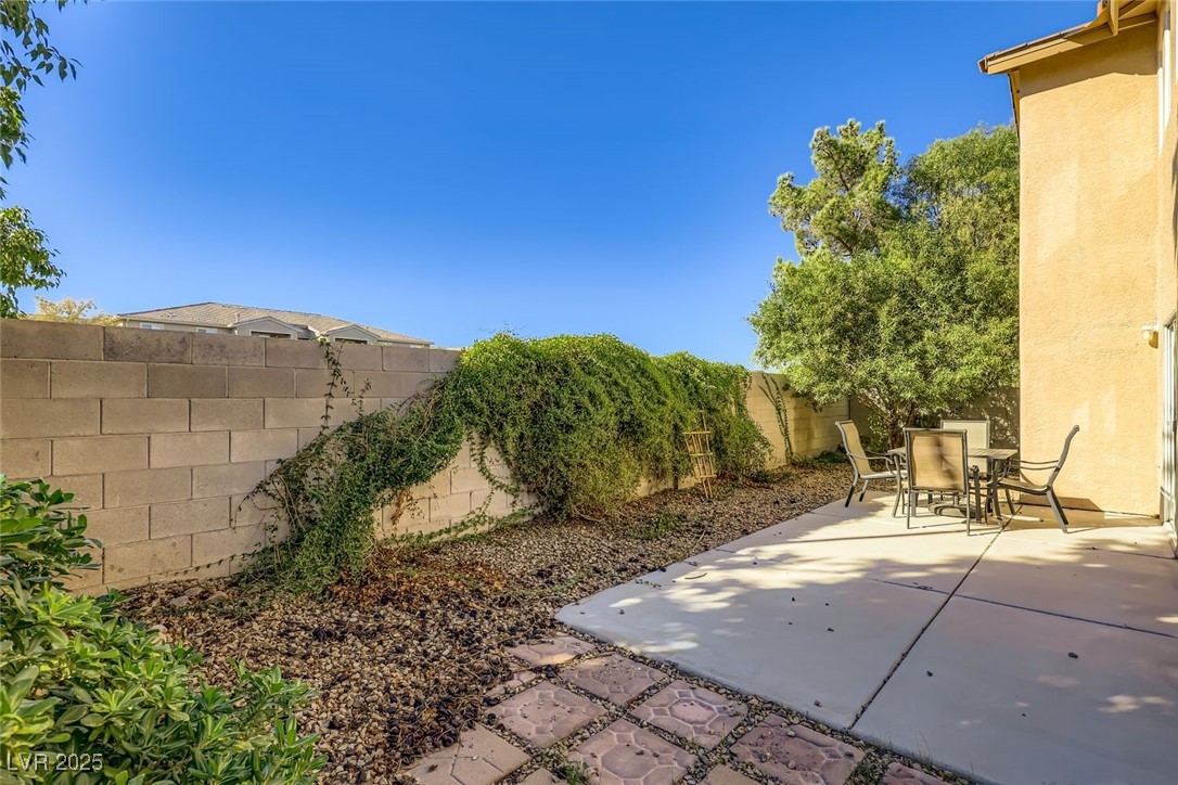 1342 Louisiana Lakes Avenue Las Vegas NV 89183
