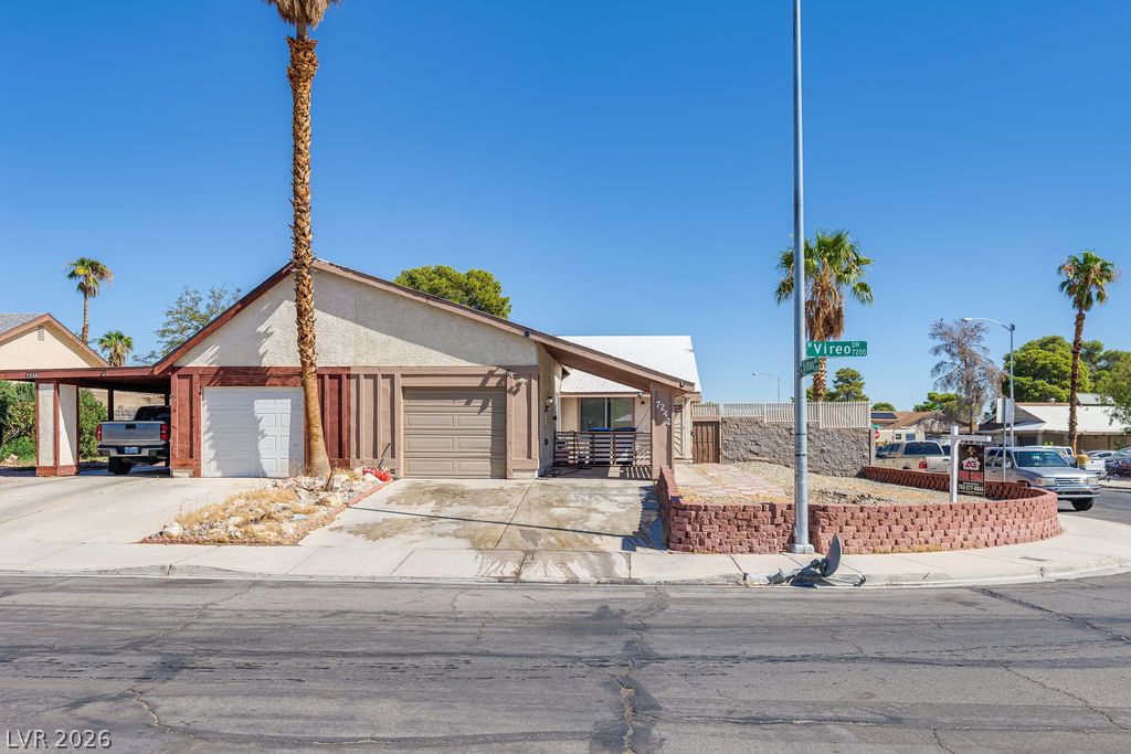 7242 Vireo Drive Las Vegas NV 89147