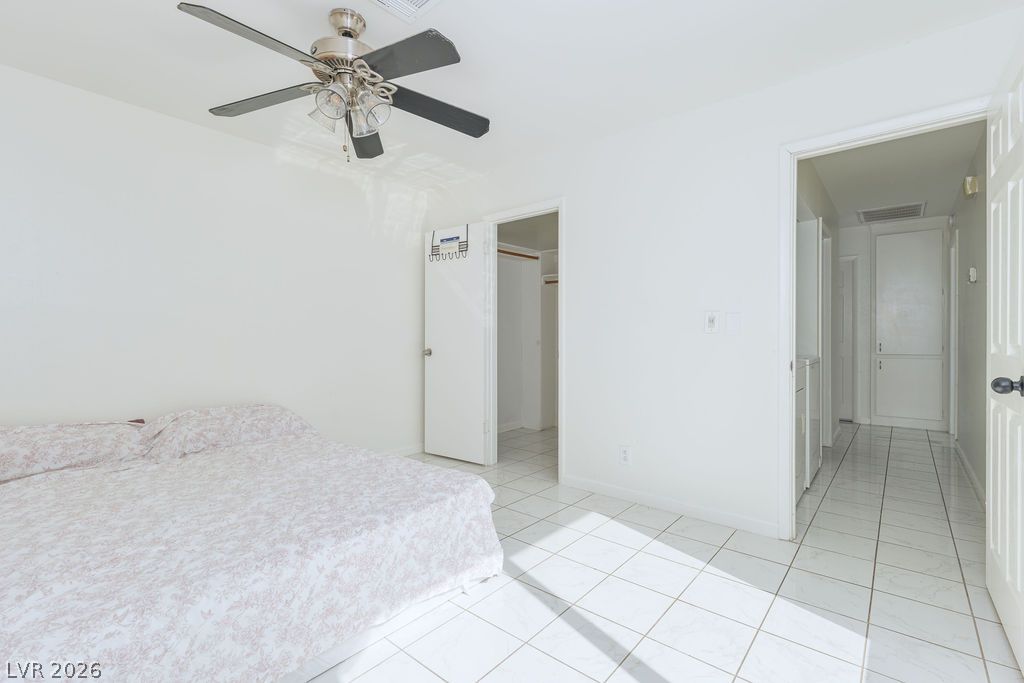 7242 Vireo Drive Las Vegas NV 89147