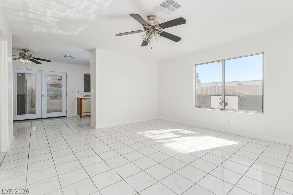 7242 Vireo Drive Las Vegas NV 89147