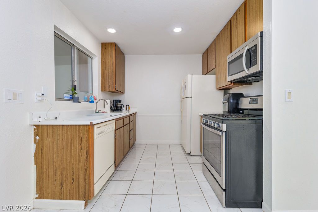 7242 Vireo Drive Las Vegas NV 89147