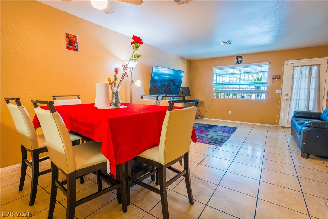 2124 Willowbury Drive B Las Vegas NV 89108