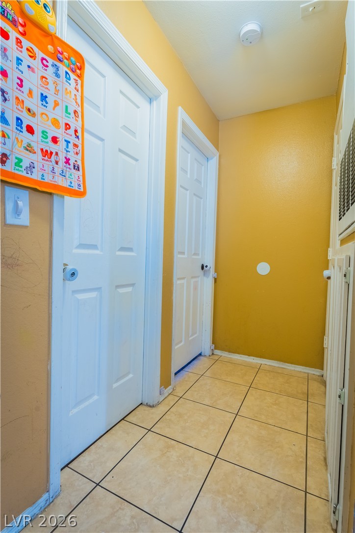 2124 Willowbury Drive B Las Vegas NV 89108