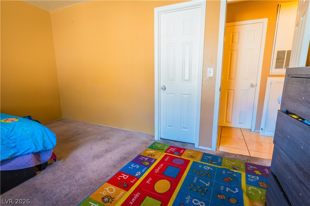 2124 Willowbury Drive B Las Vegas NV 89108