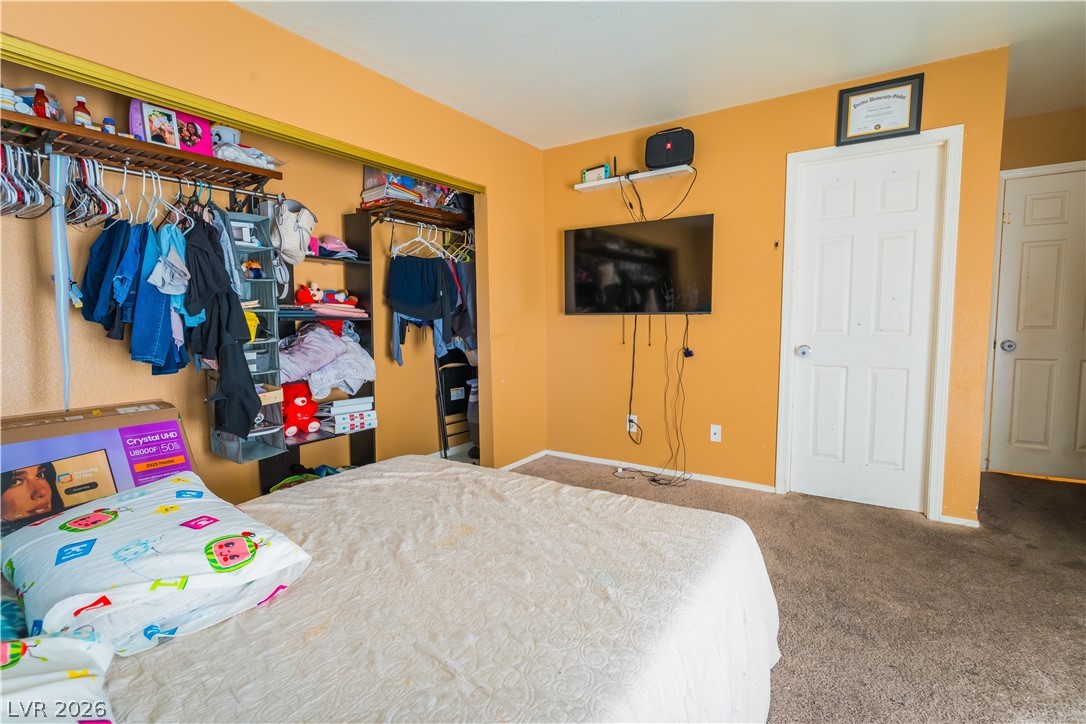 2124 Willowbury Drive B Las Vegas NV 89108