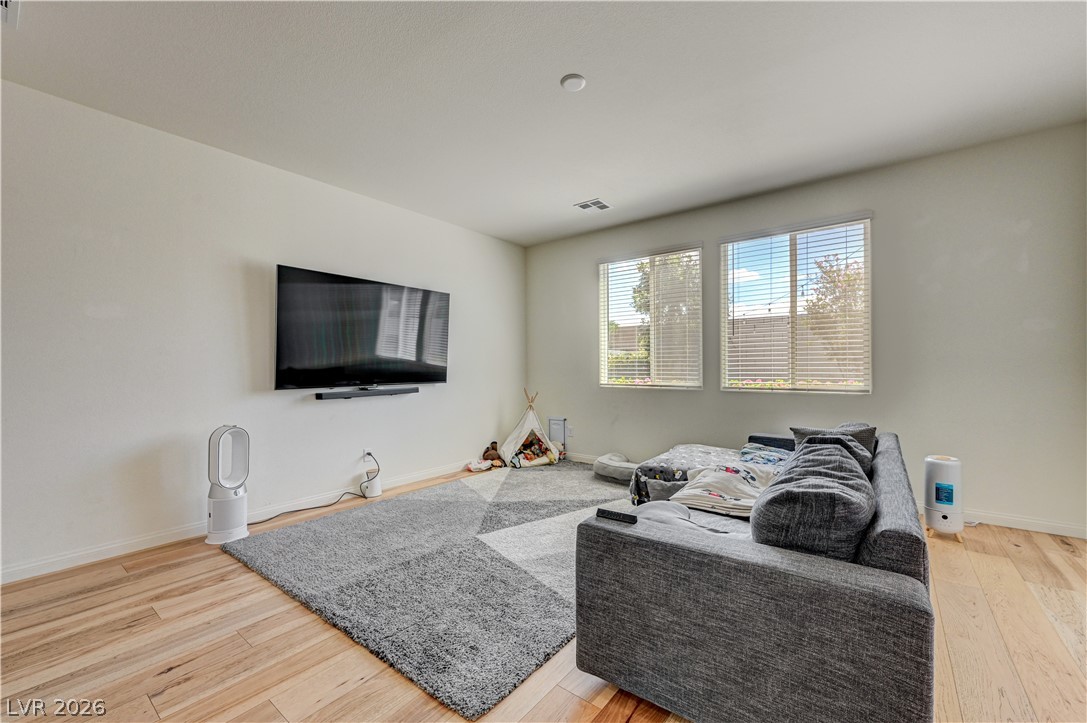 4417 Frias Falls Avenue Las Vegas NV 89141