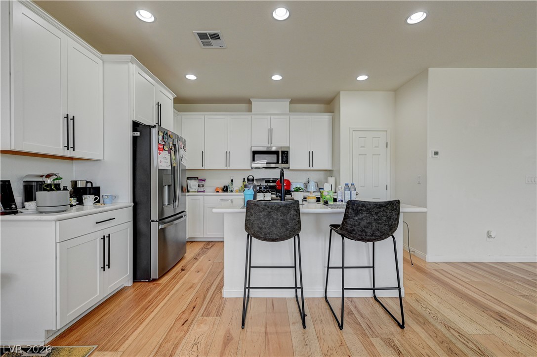 4417 Frias Falls Avenue Las Vegas NV 89141