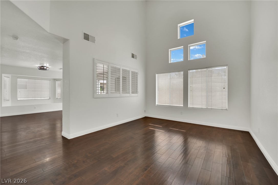 2107 Mountain Echo Avenue Henderson NV 89074