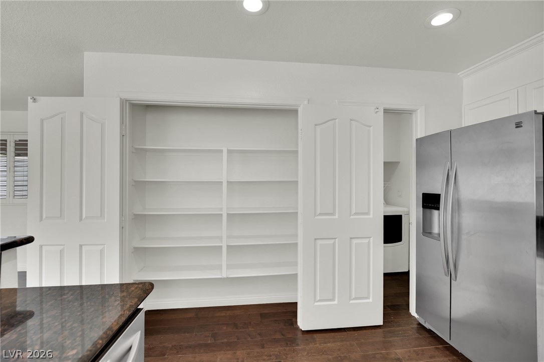 2107 Mountain Echo Avenue Henderson NV 89074