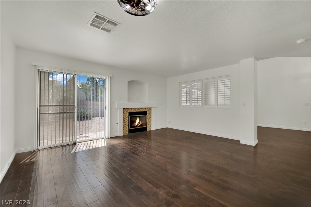 2107 Mountain Echo Avenue Henderson NV 89074