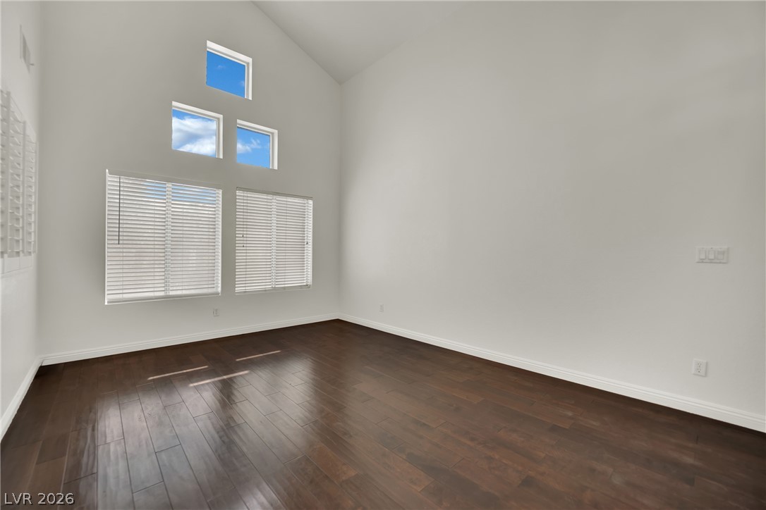 2107 Mountain Echo Avenue Henderson NV 89074