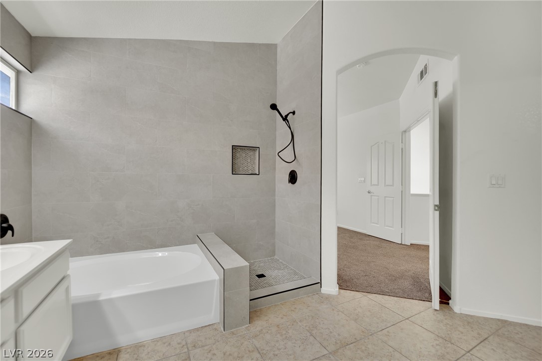 2107 Mountain Echo Avenue Henderson NV 89074