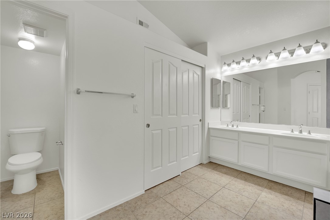 2107 Mountain Echo Avenue Henderson NV 89074