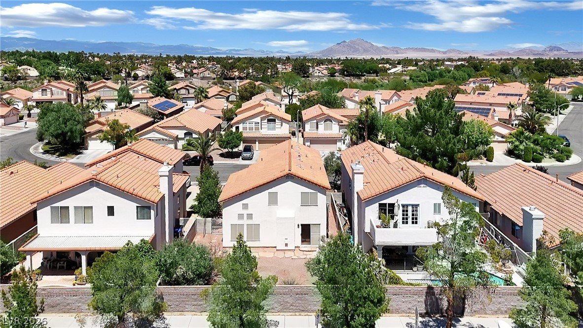 2107 Mountain Echo Avenue Henderson NV 89074