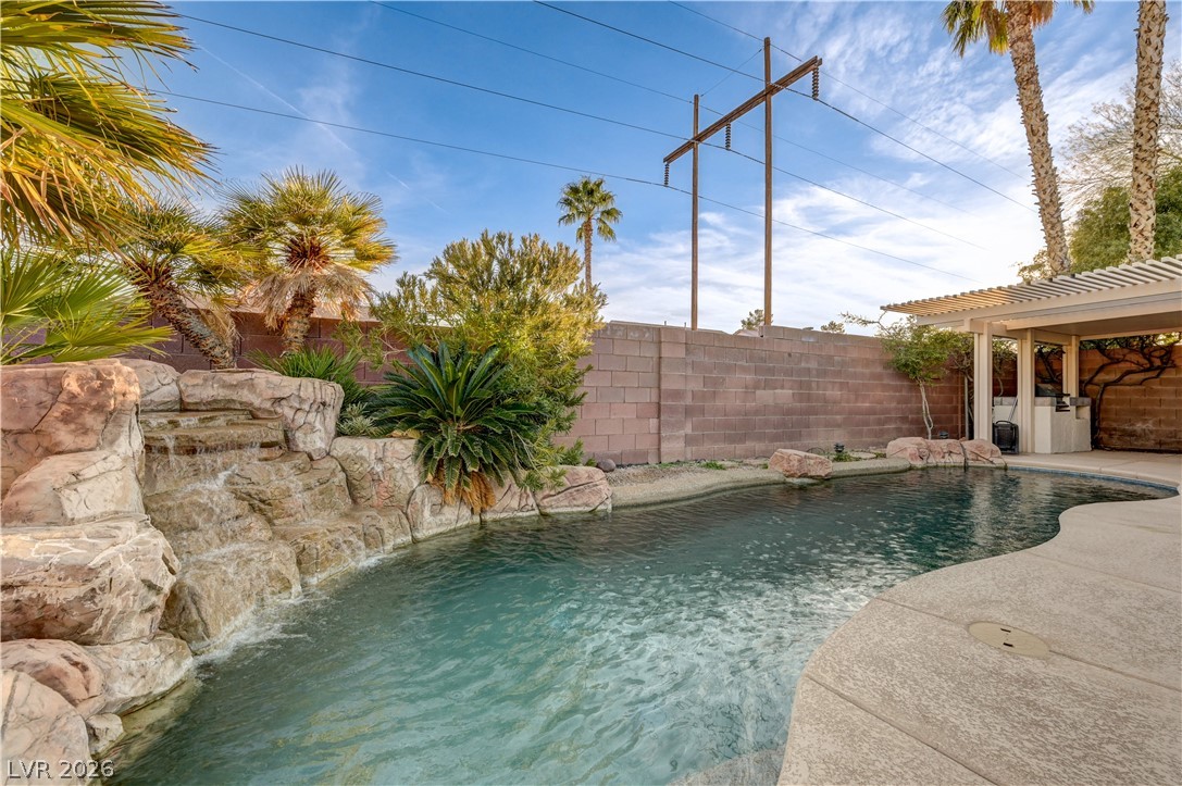 1109 Thunder Canyon Avenue Henderson NV 89012