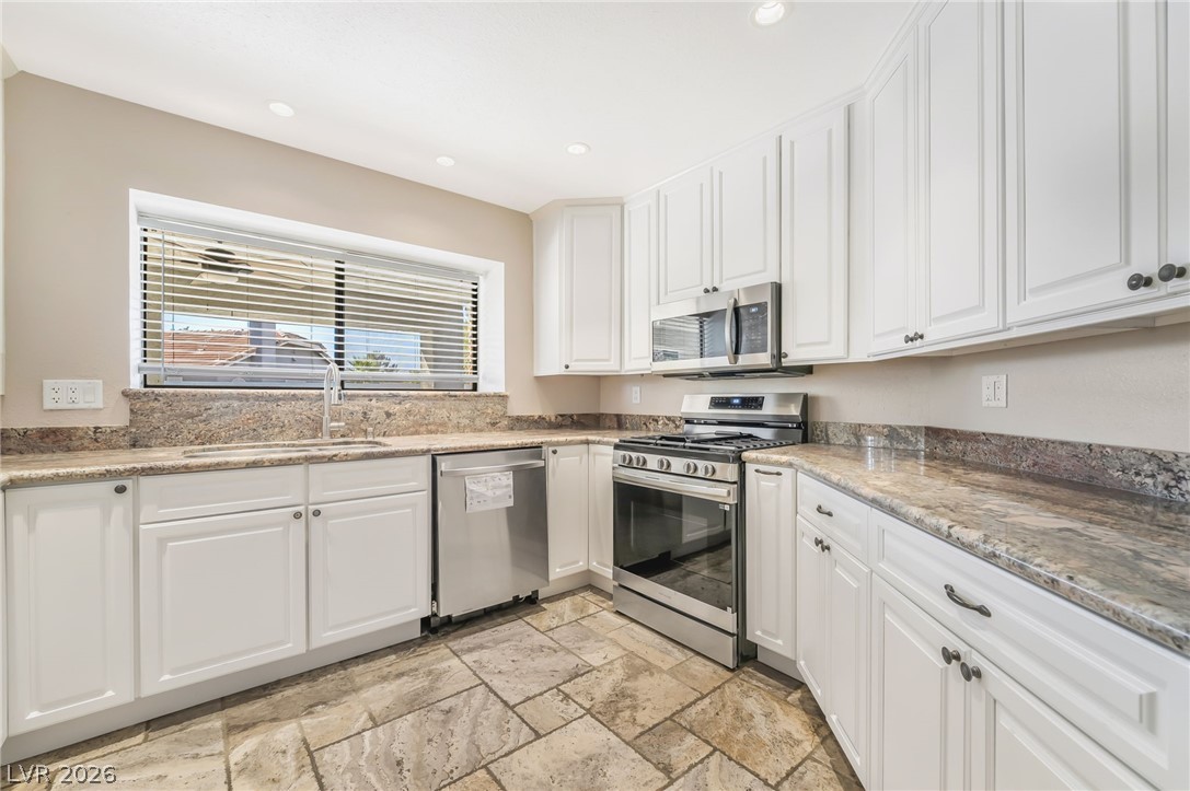 3181 Shadow Bluff Avenue Las Vegas NV 89120