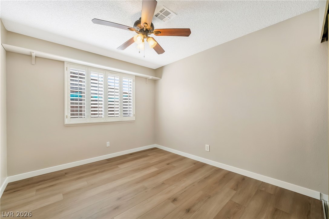 3181 Shadow Bluff Avenue Las Vegas NV 89120