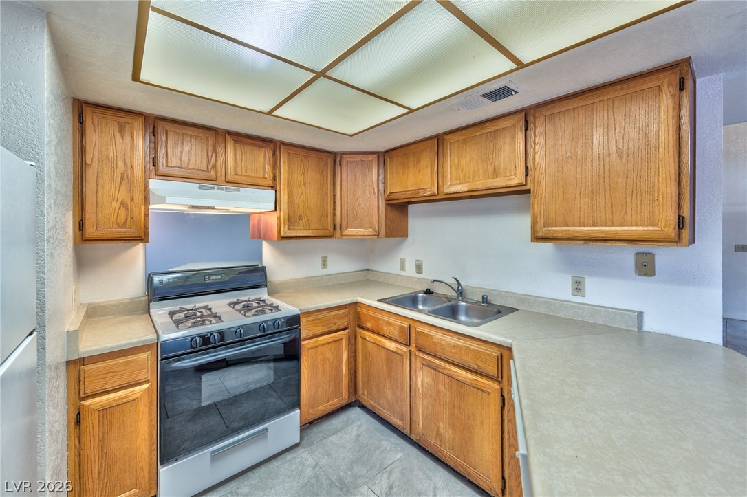 587 Sellers Place Henderson NV 89011