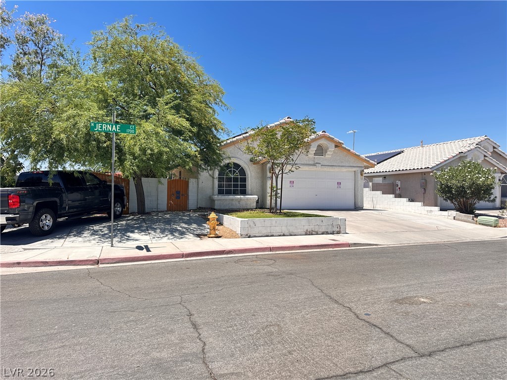 1701 Jernae Court Las Vegas NV 89108