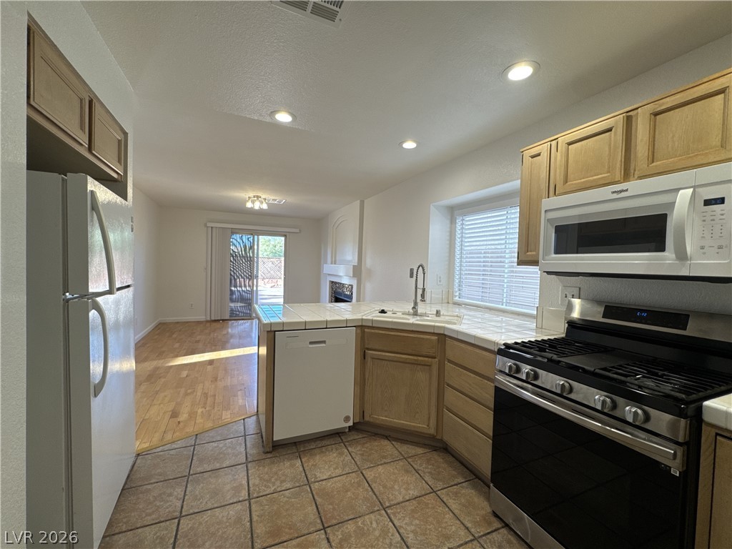 73 Sea Holly Way Henderson NV 89074