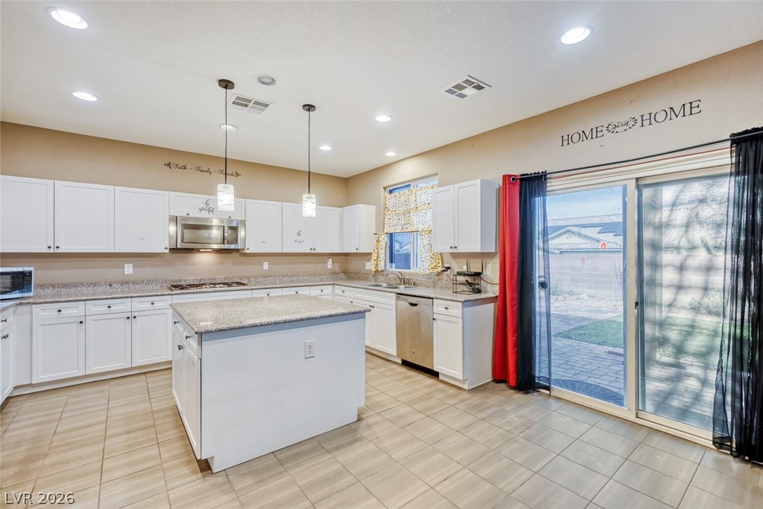 3940 Ravens Court North Las Vegas NV 89032