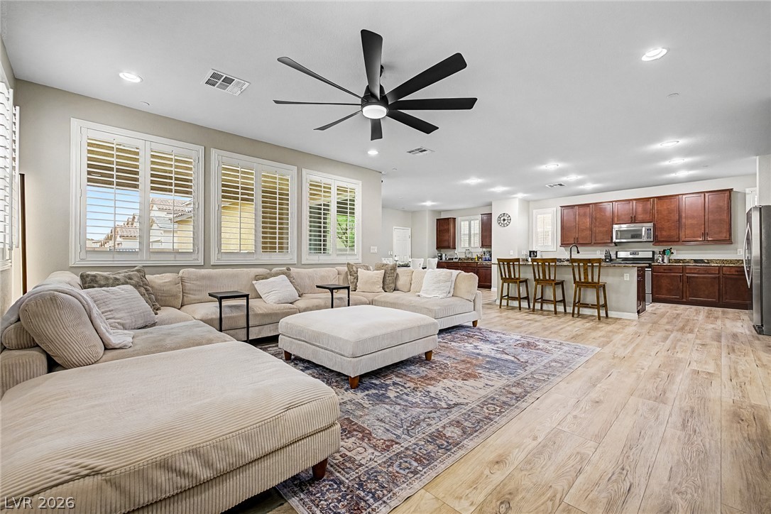 2353 Via Alicante Henderson NV 89044