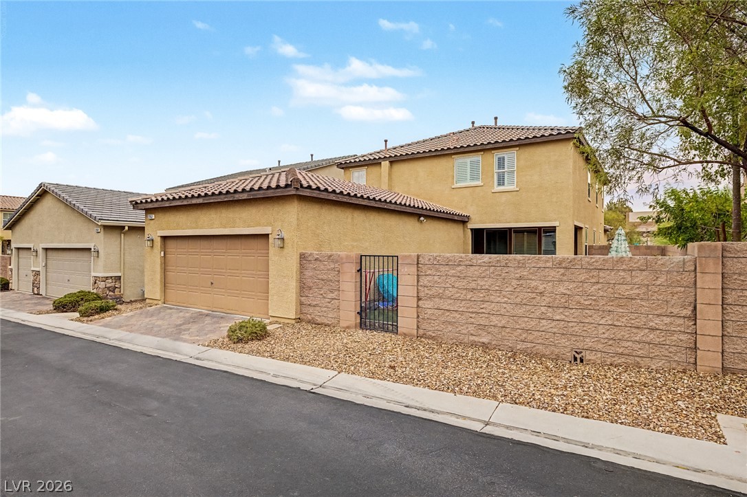 2353 Via Alicante Henderson NV 89044