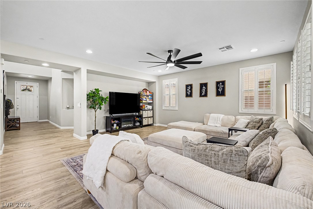 2353 Via Alicante Henderson NV 89044