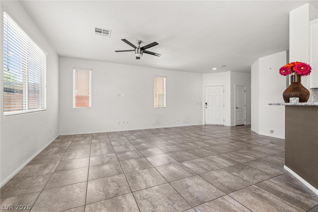 7616 Mallard Bay Avenue Las Vegas NV 89179