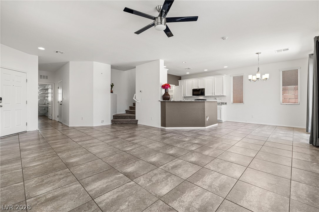 7616 Mallard Bay Avenue Las Vegas NV 89179