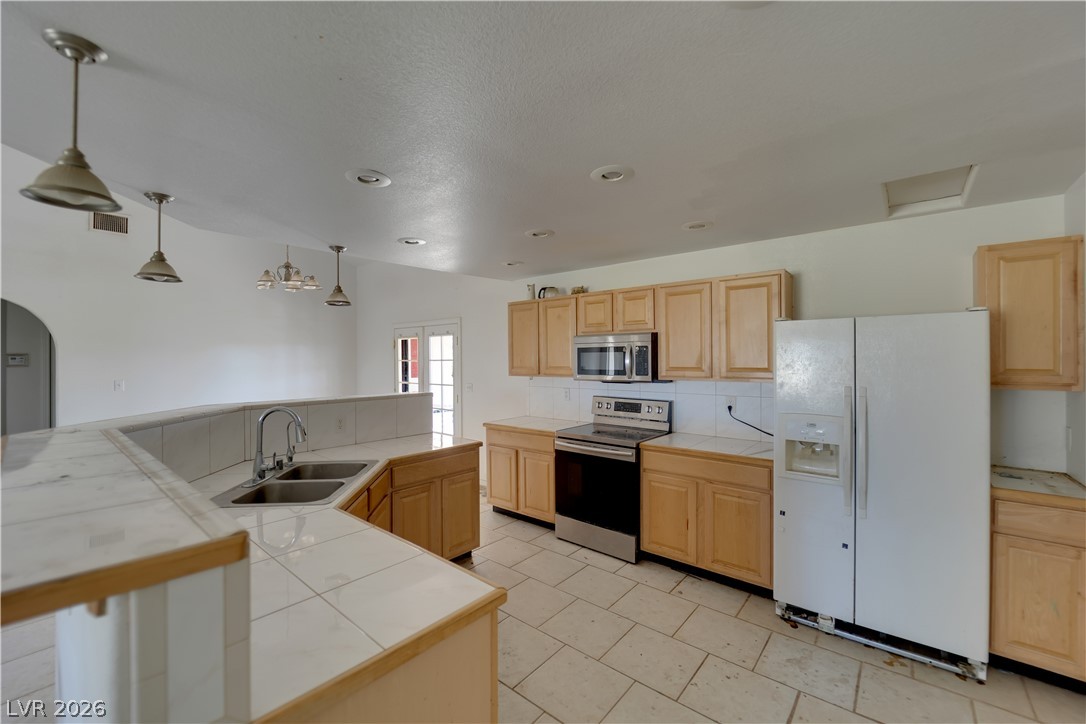 641 Shady Lane Pahrump NV 89060