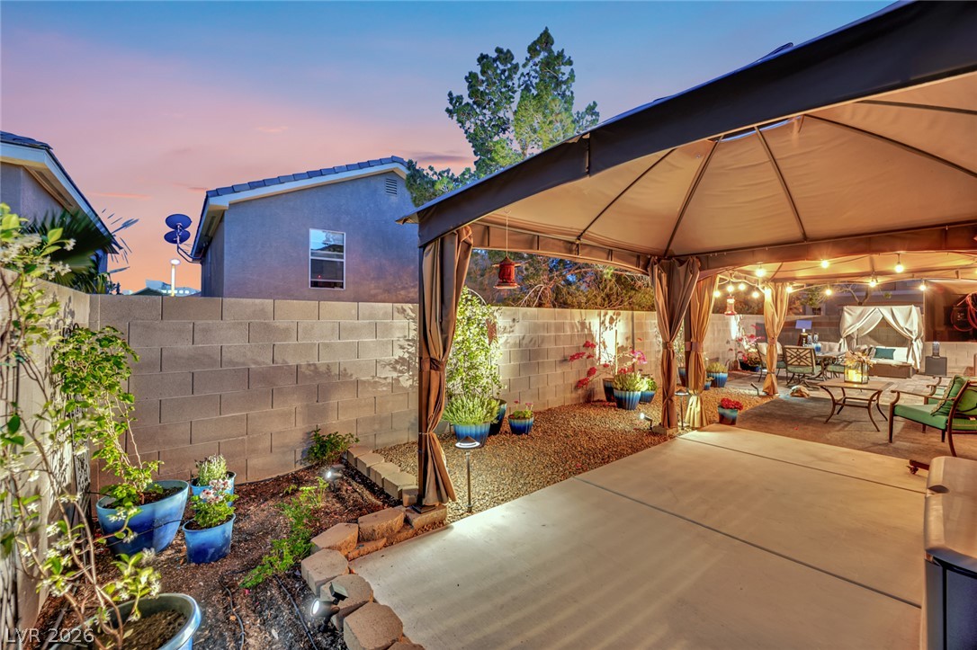 908 Corsica Lane Las Vegas NV 89144