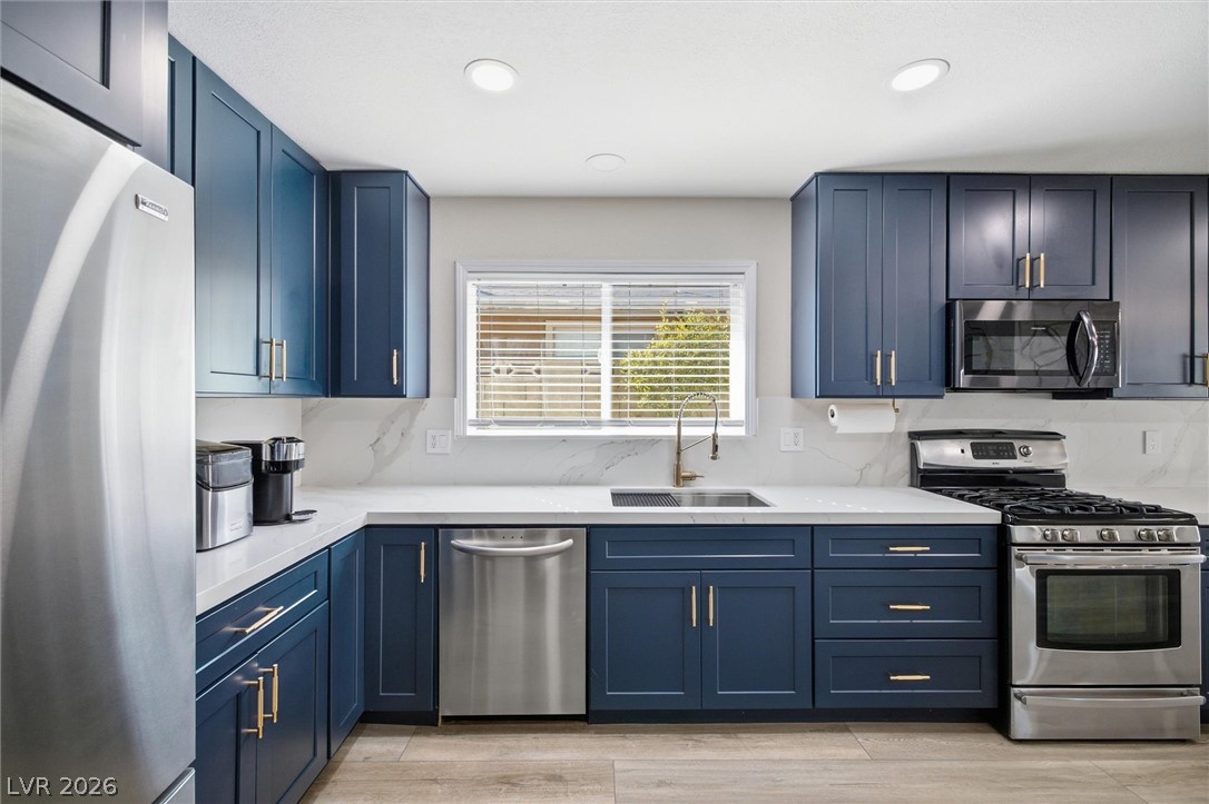 7624 Alina Avenue Las Vegas NV 89145