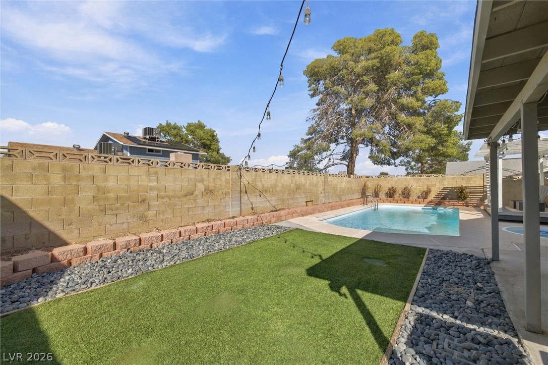 7624 Alina Avenue Las Vegas NV 89145