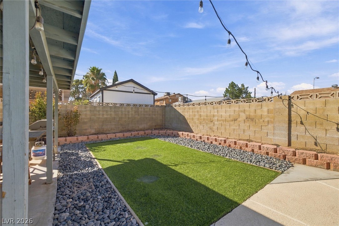 7624 Alina Avenue Las Vegas NV 89145