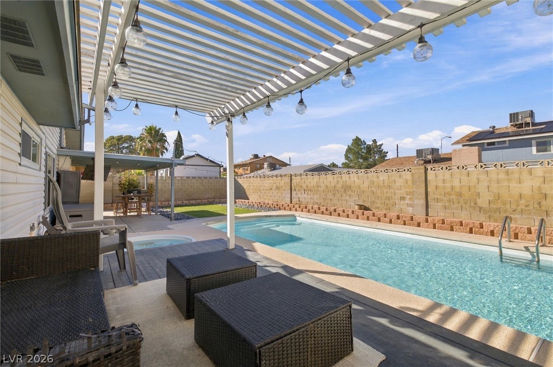 7624 Alina Avenue Las Vegas NV 89145