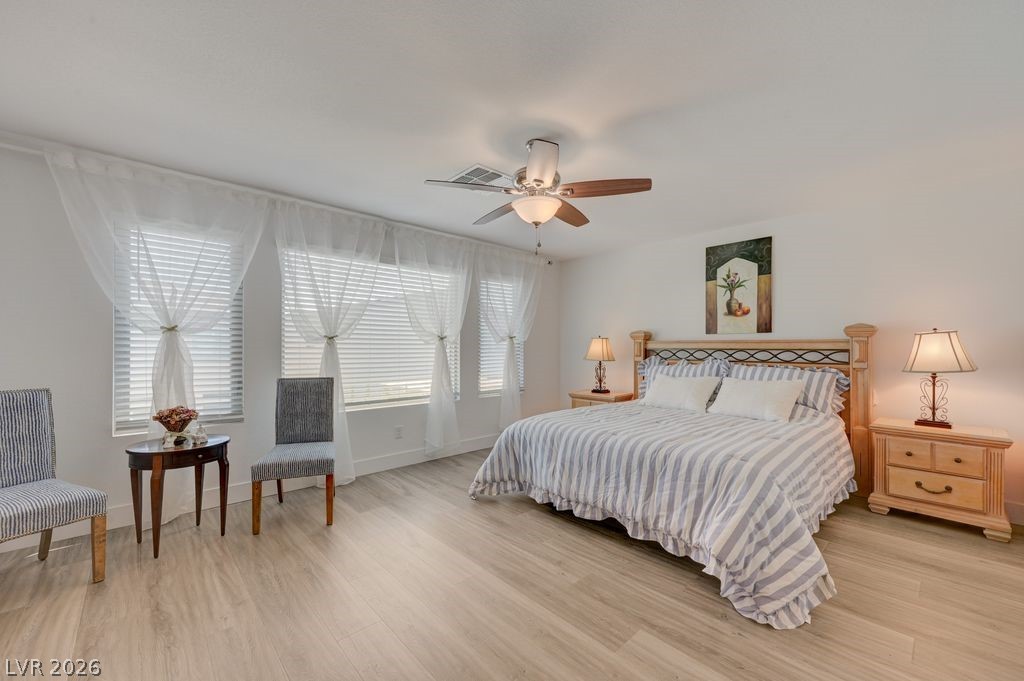7135 Sunland Hills Avenue Las Vegas NV 89113