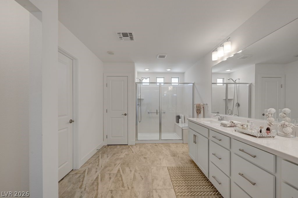 7135 Sunland Hills Avenue Las Vegas NV 89113