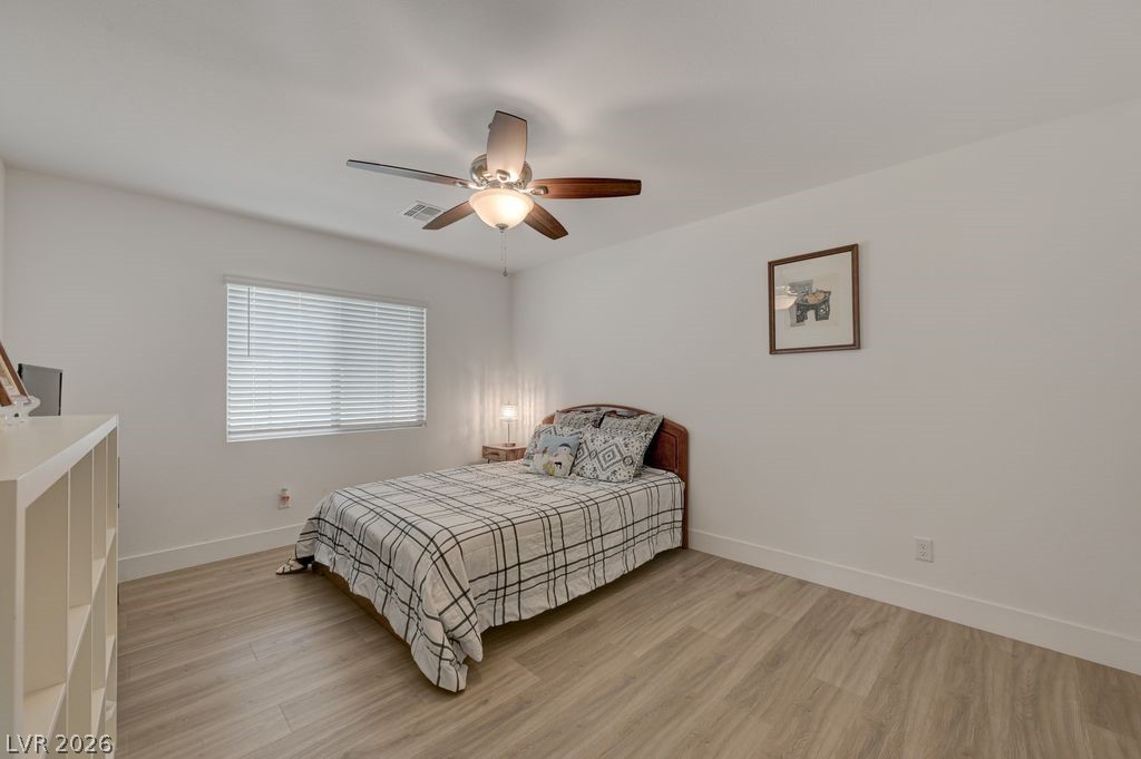 7135 Sunland Hills Avenue Las Vegas NV 89113