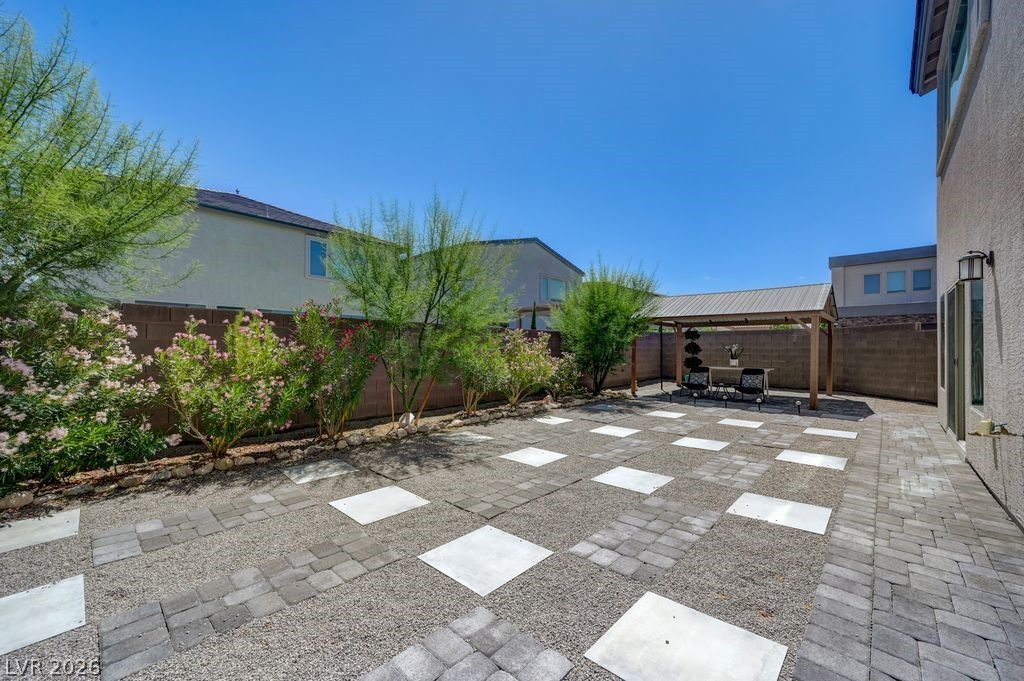 7135 Sunland Hills Avenue Las Vegas NV 89113