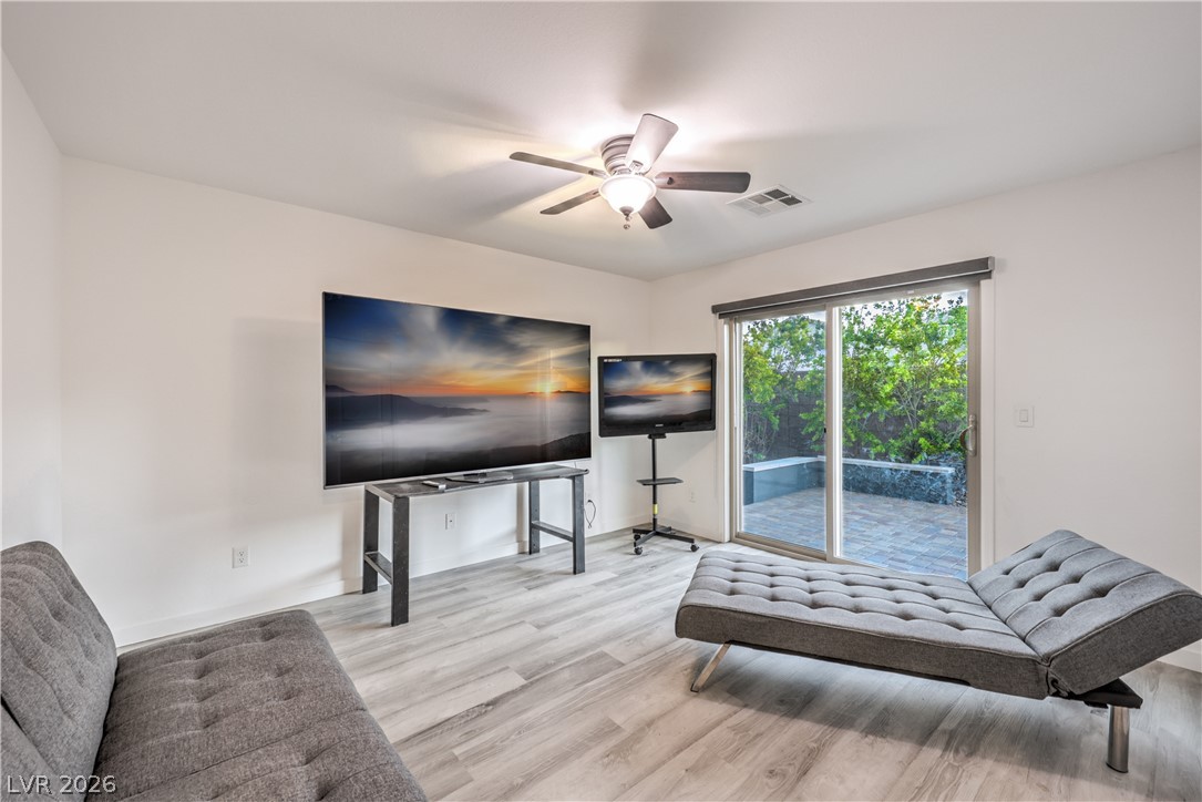 8031 Haywood Estate Avenue Las Vegas NV 89113
